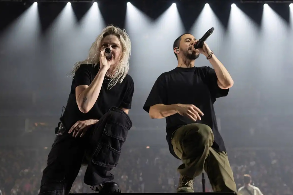 Группа линкин парк сейчас. Over each other linkin. Over each other linkin. Группа линкин парк сейчас. Over each other linkin.