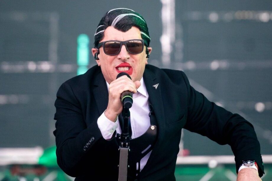 Maynard James Keenan